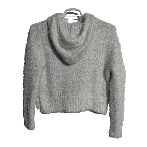 Jun & Ivy white short fuzzy hooded sweater woman size medium - Picture 5 of 6